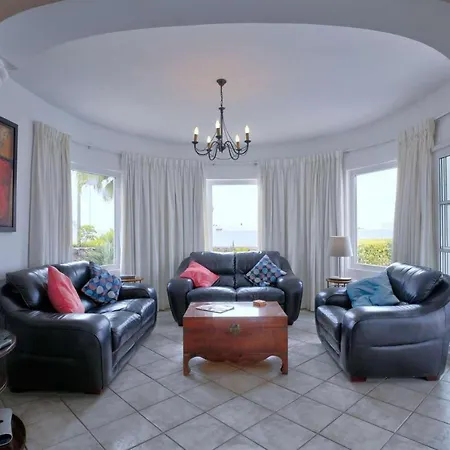 Villa Alegranza Puerto del Carmen (Lanzarote)